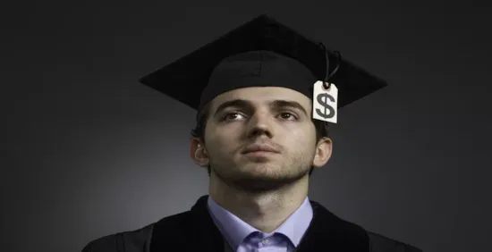 The 5 Financial Aid Myths Students Believe header