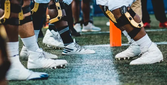 Navigating the NIL Maze: How iGrad Prepares Student-Athletes for Financial Success header