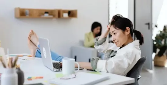 4 Important Things Financial Wellness Programs Teach Employees About Weathering Financial Storms header