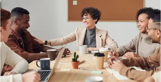 4 Financial Wellness Incentives That Attract and Retain Talent header