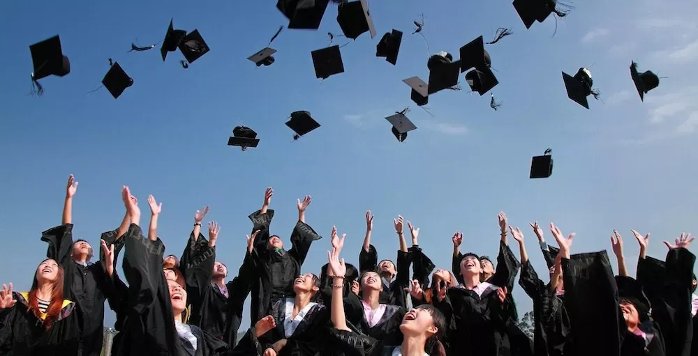 3 Best Delivery Methods for College Financial Wellness Programs header
